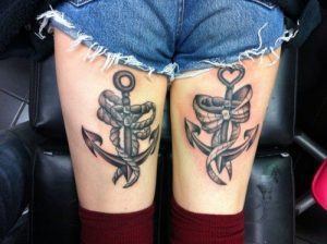 Imagem mostra tatuagem de âncora