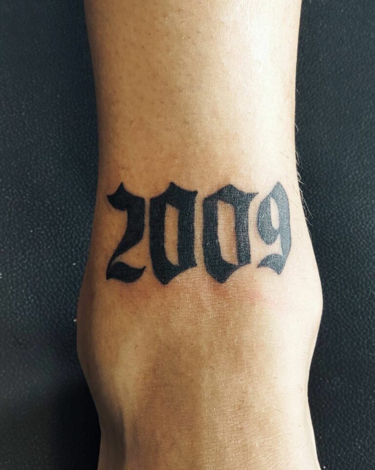 Tatuagem De Data Ideias De Fontes Para Eternizar Um Momento