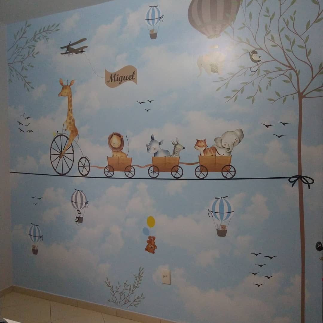 Imagem mostra quarto de bebê safari
