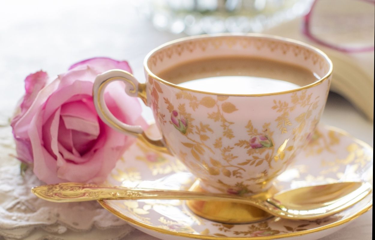 chá de sálvia benefícios