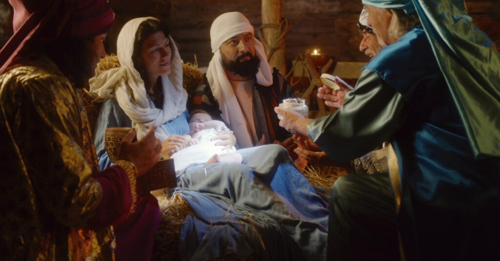 Imagem mostra Simpatia Dia de Reis magos com romã